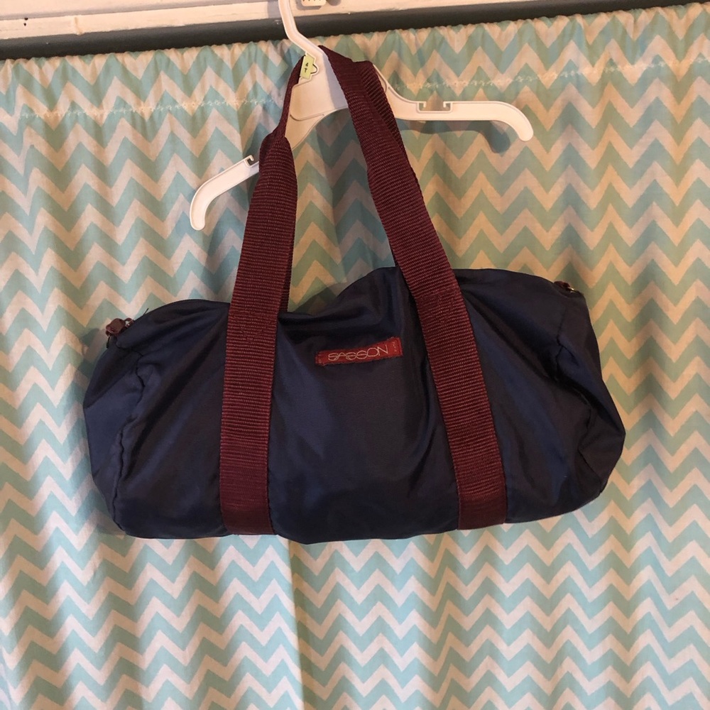 Vintage Sasson nylon travel duffel bag